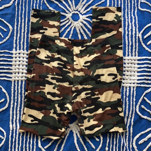 Retro Camo Patterned Y2K Leggings Alt Goth One Size Fits All - Picture 9 of 9